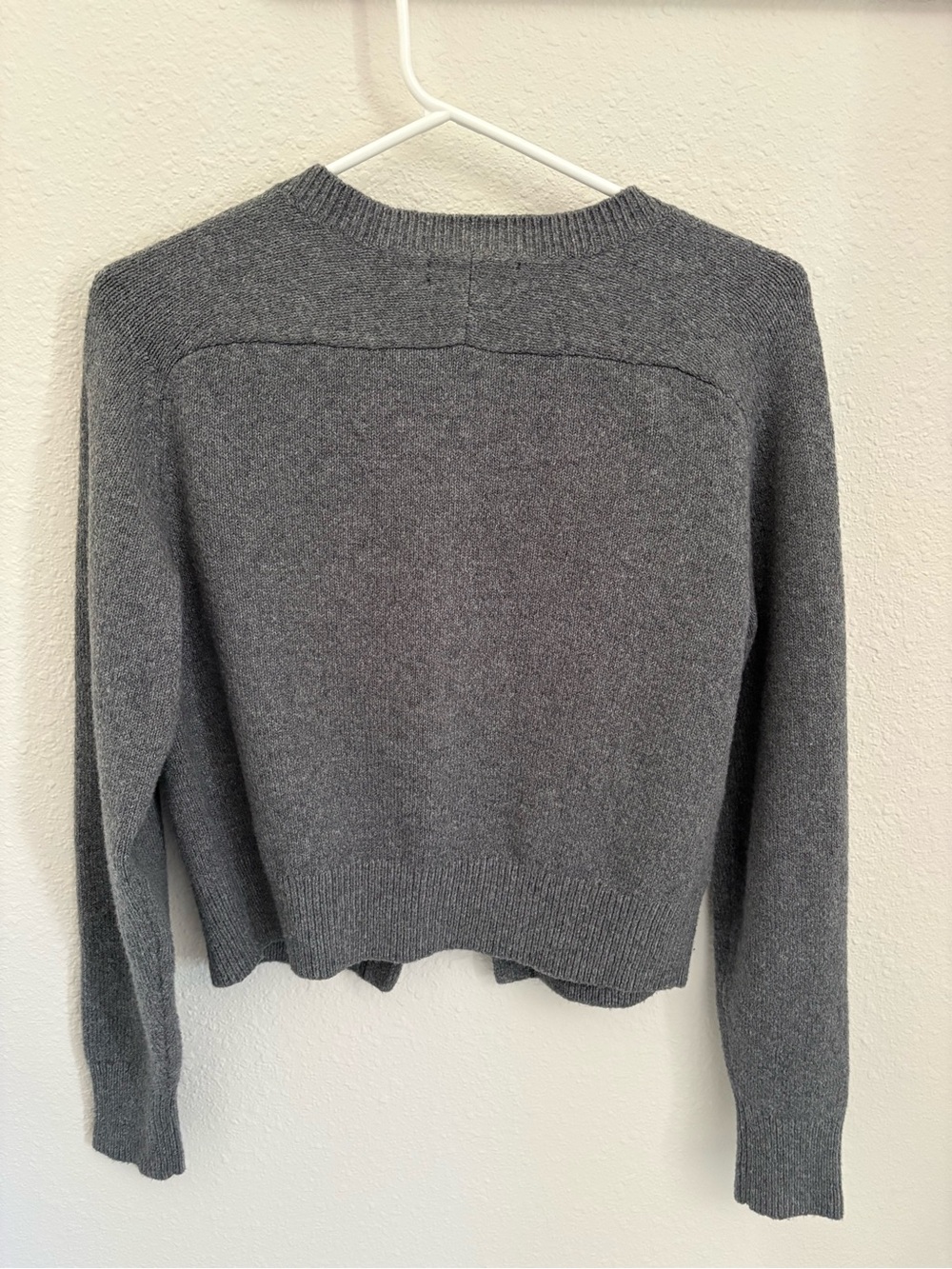 Treasure & Bond Crewneck Cardigan - Picture 3 of 4